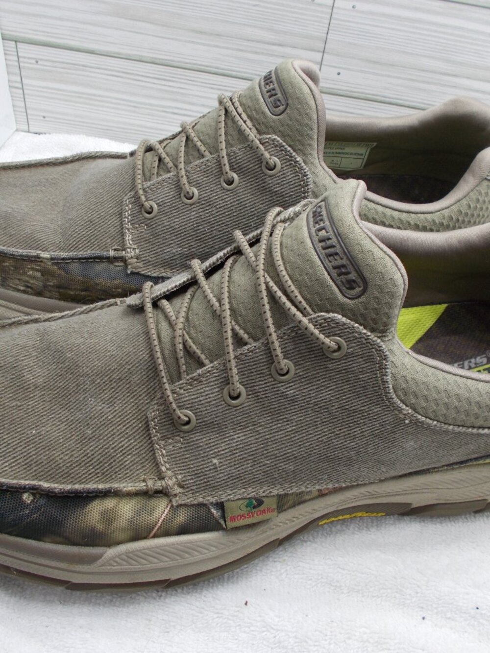 Skechers Loleto Respected Bungee Relaxed Fit Goodyear Men's 14 - Picture 3 of 7
